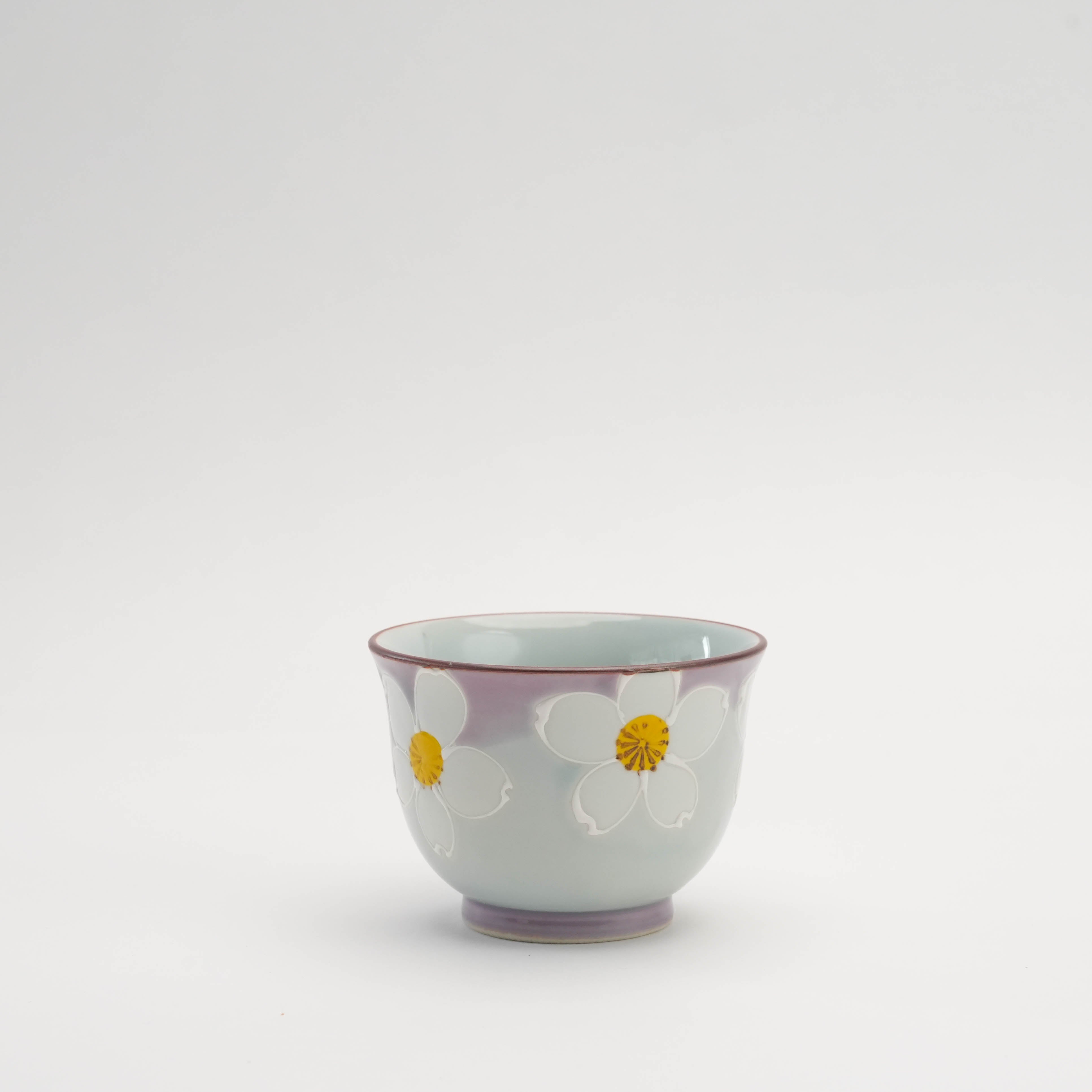 Floral drinking cup