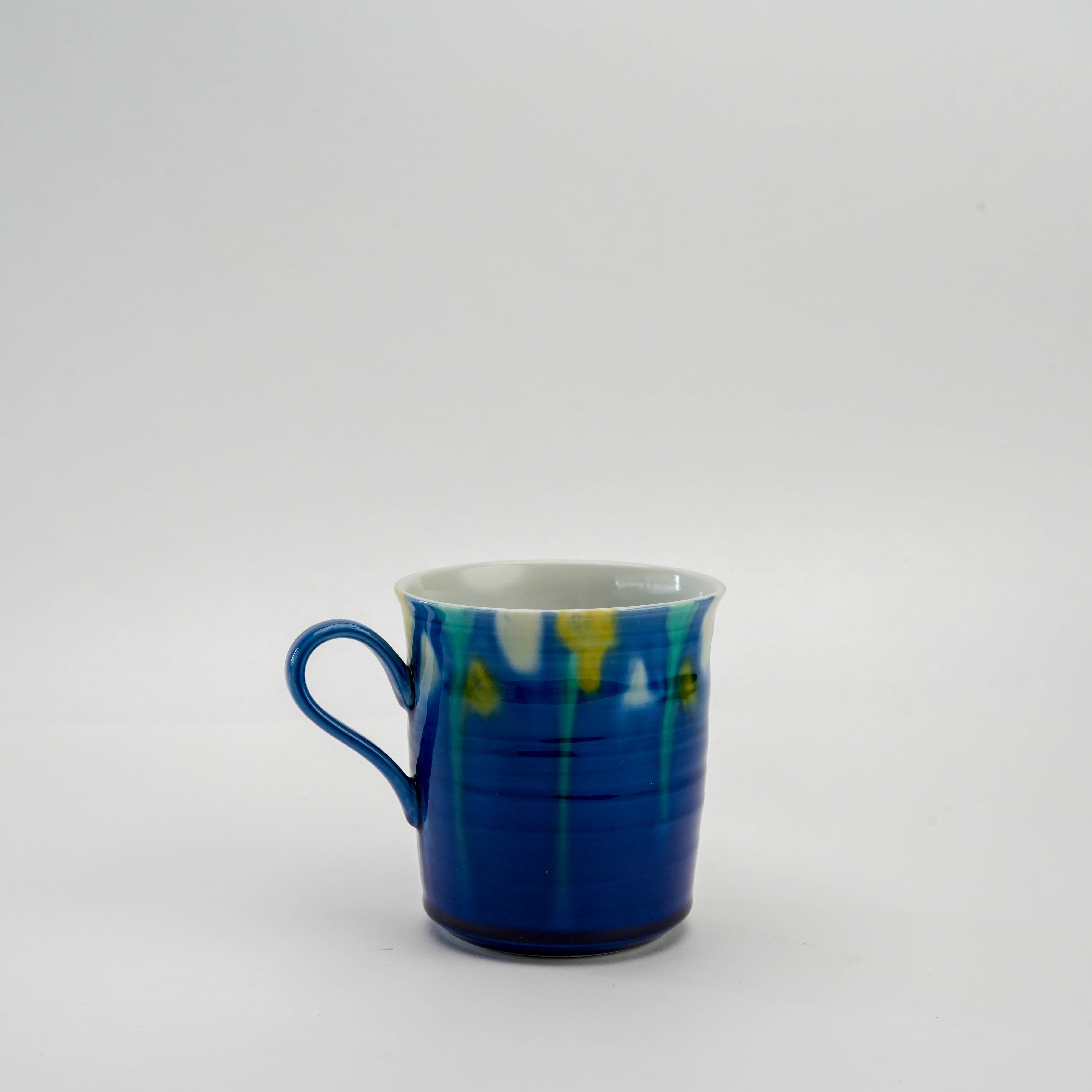 Tapered Flared-Rim Mug